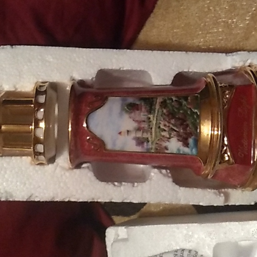 VICTORIAN LIGHTHOUSE PAINTER of LIGHT Peace Thomas Kinkade LIGHTHOUSE LANTERN